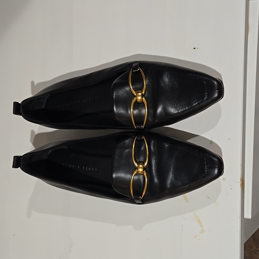Veronica Beard 9.5 Womans Chain loafers.